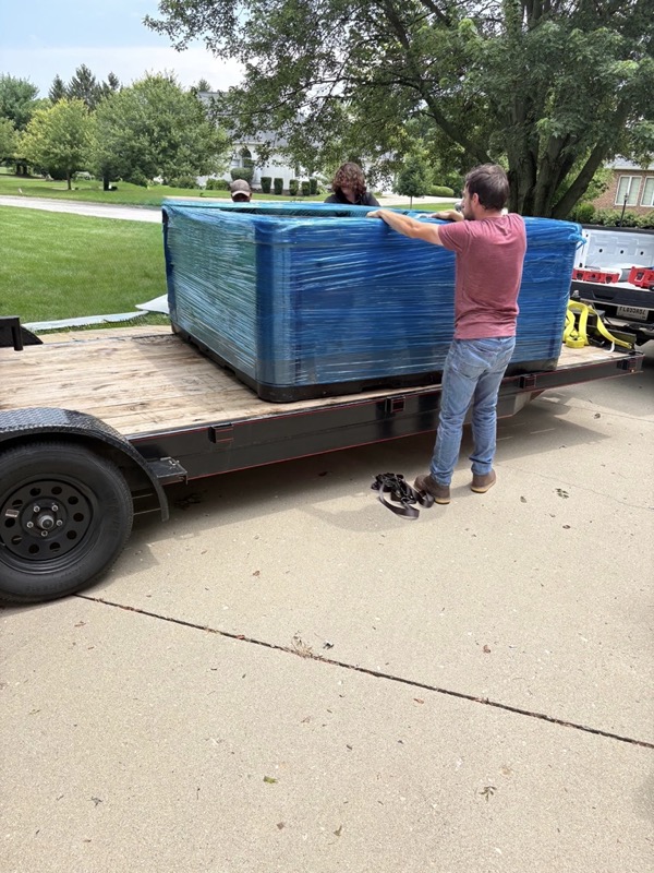 Hot Tub Relocation Services in Indiana | MoveMySpa